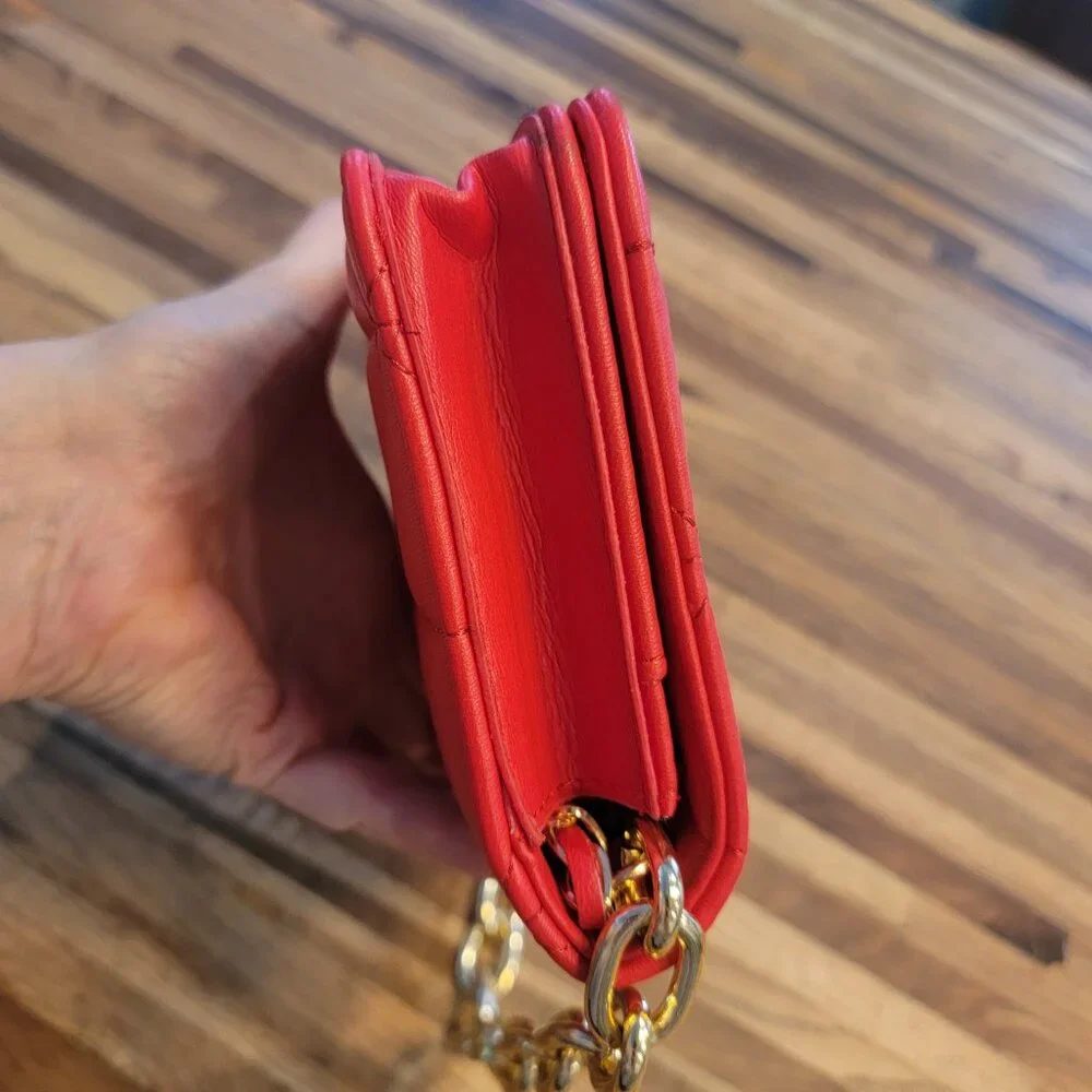 BEBE Red Quilted Faux Leather Crossbody Purse w Gold Chain Handstrap